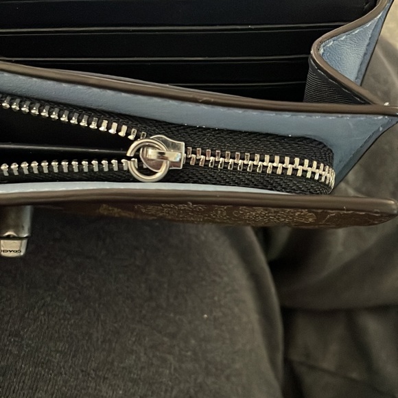 Coach purse and wallet - Picture 7 of 7